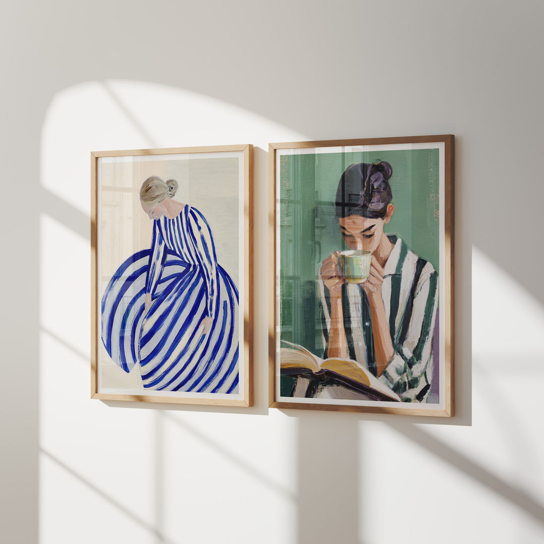 2 Wood Frame Mockup with Reflection,Minimalist 3x4 Wall Art Frame Mock-Up