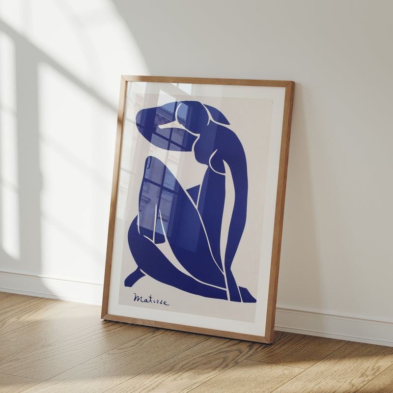 Wood Frame Mockup in home Interior,3x4 Ratio Frame Mock-Up with Reflection