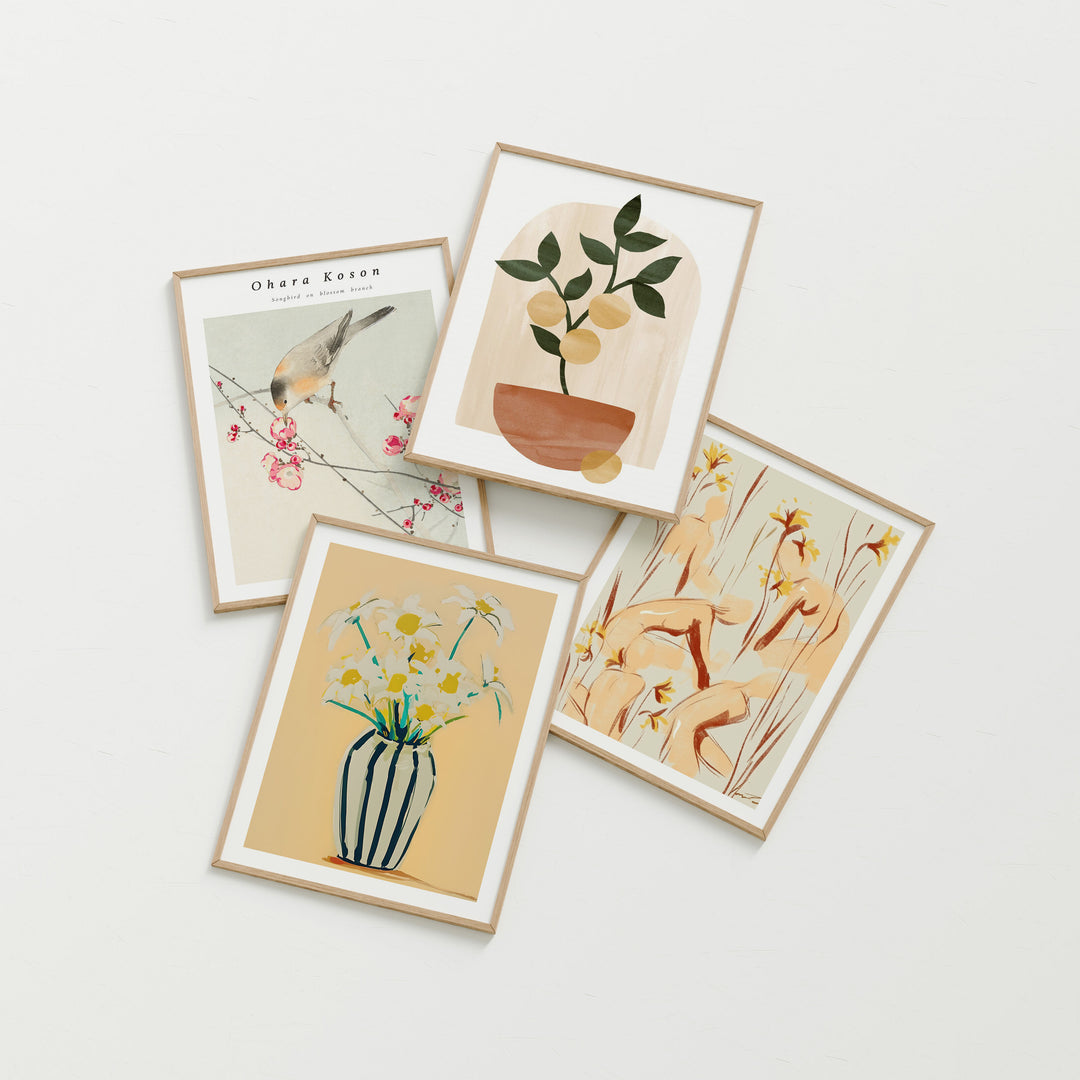 Set of 4 Frames Mockup,3x4 Ratio Wood Frame Mock-Up with Blank Background