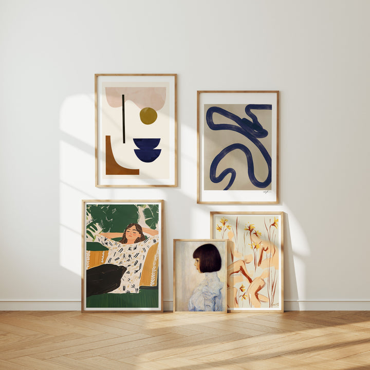 Set of 5 Gallery Wall Frame Mockup,5x7 Wood Frame Mock-Up,Wall Art Mockup