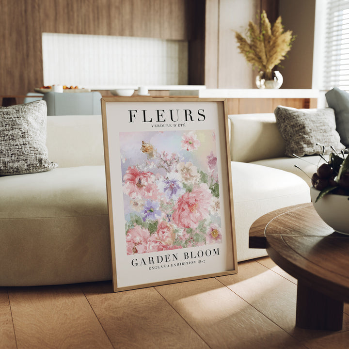 Wood Frame Mockup in Living Room,5x7 Vertical Frame Mock-Up,Psd Template