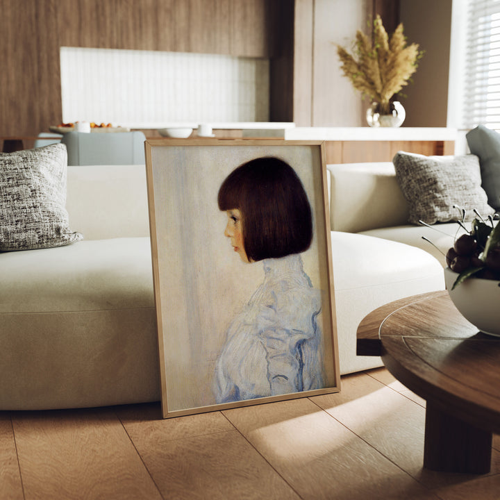 Wood Frame Mockup in Living Room,5x7 Vertical Frame Mock-Up,Psd Template