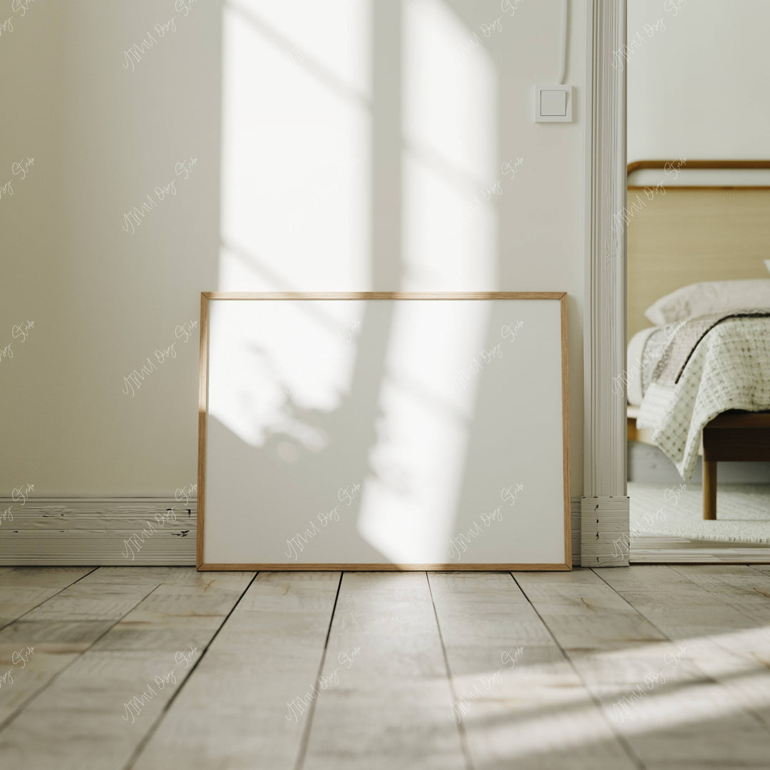 Minimalist Wood Frame Mockup,Horizontal 4x3 Picture Frame Mockup,Digital Frame Mockup