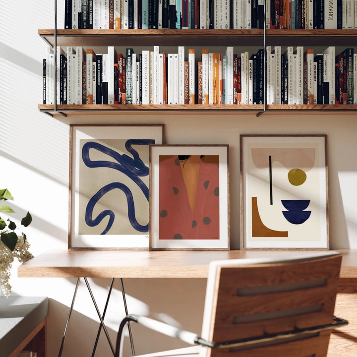 Animated 3 Wood Frame Mockup on Desk (Video Template)
